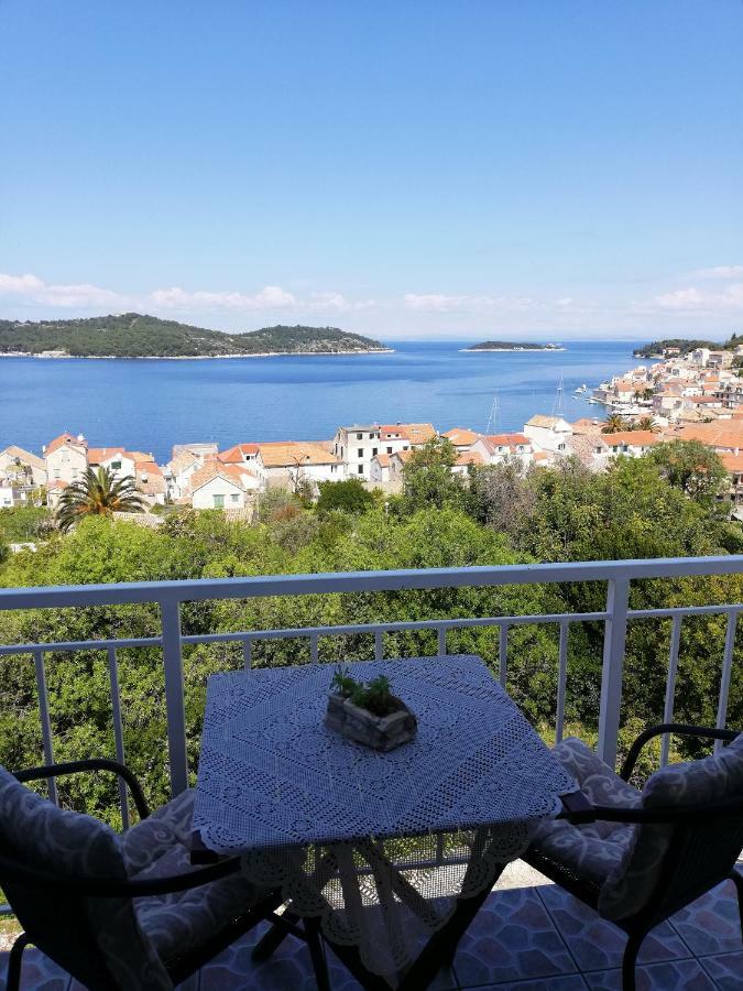 Apartment Pecarevic - A Holiday With A Stunning View Vis Eksteriør billede